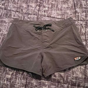 Patagonia hiking camping shorts size 6 recycled fish net material cute sporty